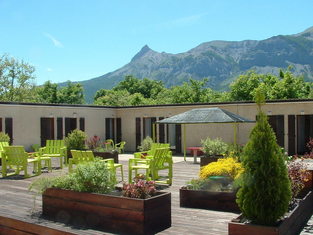 Hotel Le Connetable แซ็งต์-บอนเนต์-อ็อง-ฌ็องป์โซร์ ภายนอก รูปภาพ
