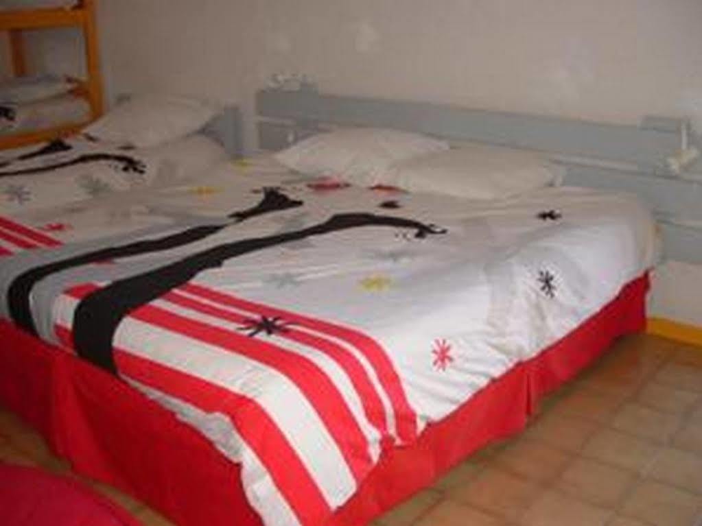Hotel Le Connetable แซ็งต์-บอนเนต์-อ็อง-ฌ็องป์โซร์ ภายนอก รูปภาพ